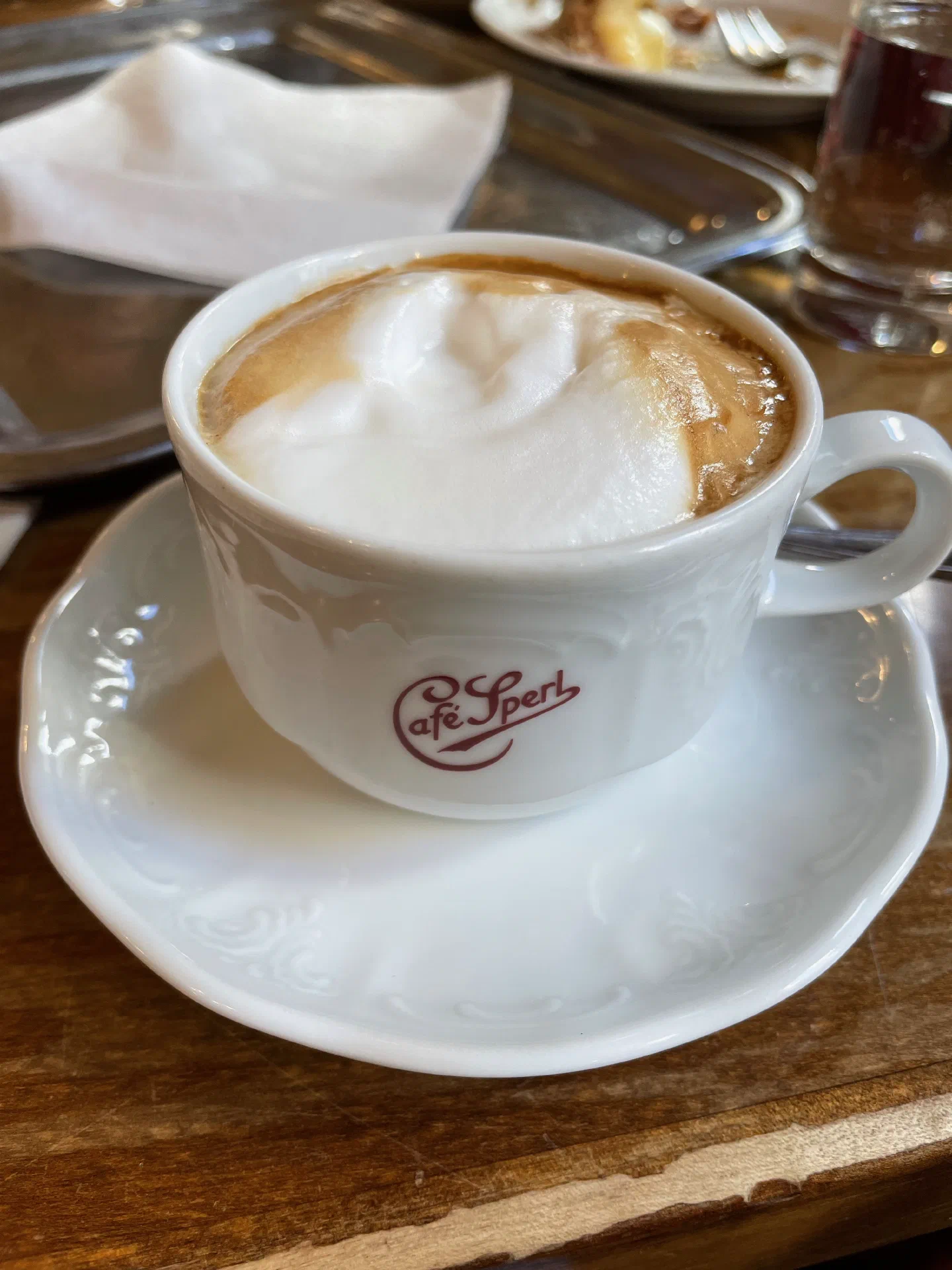 A melange in a Café Sperl cup